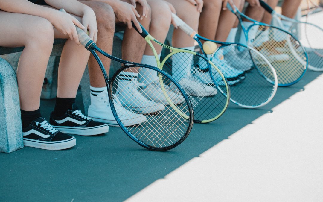Neue Tenniskurse für Erwachsene und Kinder