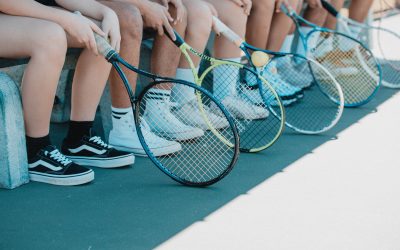 Neue Tenniskurse für Erwachsene und Kinder
